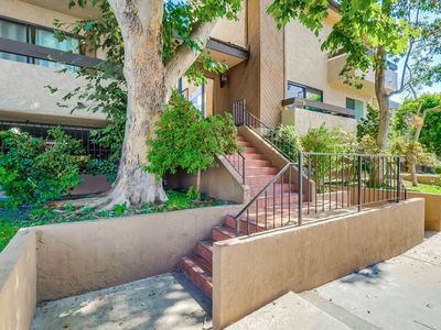 12330 Magnolia Blvd APT 108, Valley Village, CA, 91607