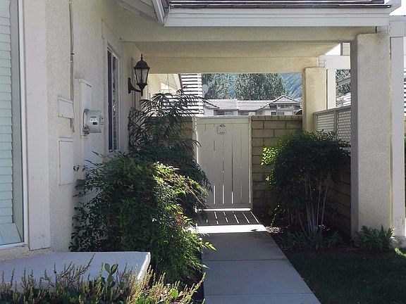 2nd image of 2029 Laurelwood Ave