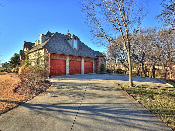 5th image of 1801 Duxsford Ct