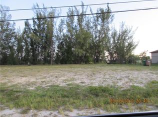 1524 SW 28th St, Cape Coral, FL 33914