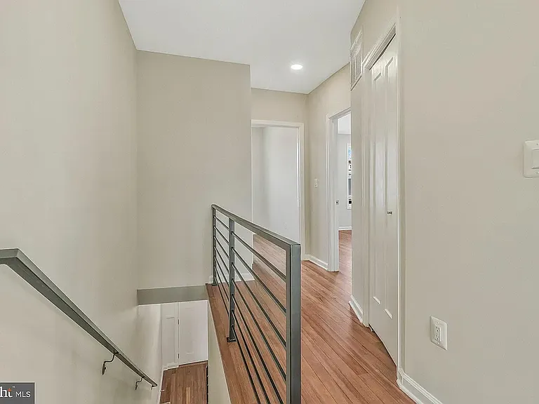 444 Kenyon St NW — Photo 16