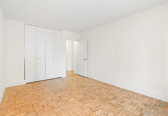 5th image of 145 W 67th St APT 9F