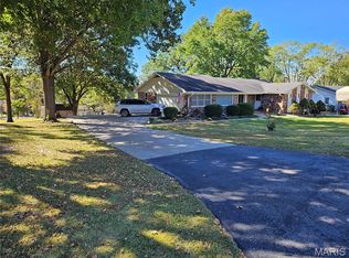 265 Grandview Dr, Jackson, MO 63755
