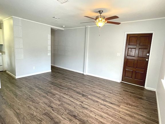 2nd image of 6501 N Himes Ave Ste 101