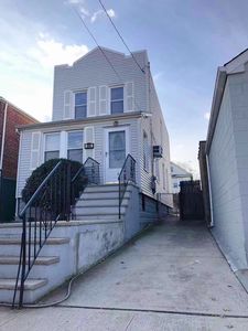 2550 125th St, Flushing, NY, 11354