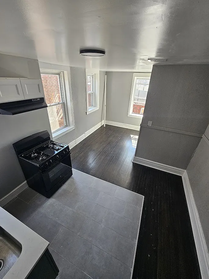 Building Photo - 1348 Springfield Ave #47-6