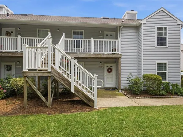 1395 Destination Ln, Virginia Beach, VA 23454