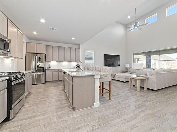 4th image of 1549 Dawn Harbor Drive