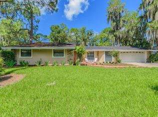 18502 Lake Keen Dr, Lutz, FL 33549