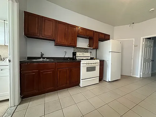 207 15th St Photo 1