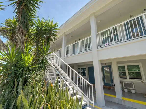 16850 Gulf Blvd APT 10, North Redington Beach, FL 33708