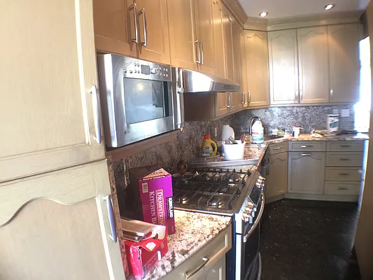 Rented by BuySell Real Estate Inc | media 19