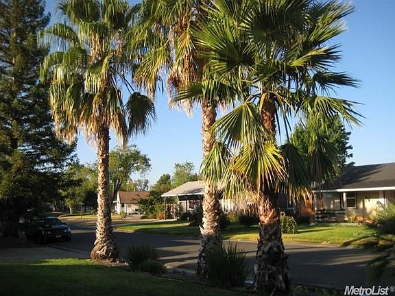 5th image of 2408 Cathay Way