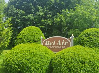 34 Bel Air Dr #34, New Milford, CT 06776