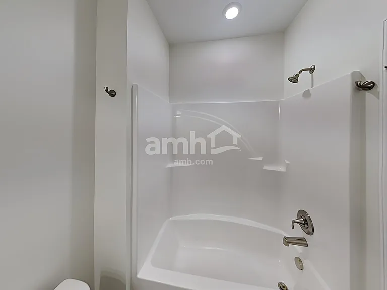 1357 Lomond Dr — Photo 19