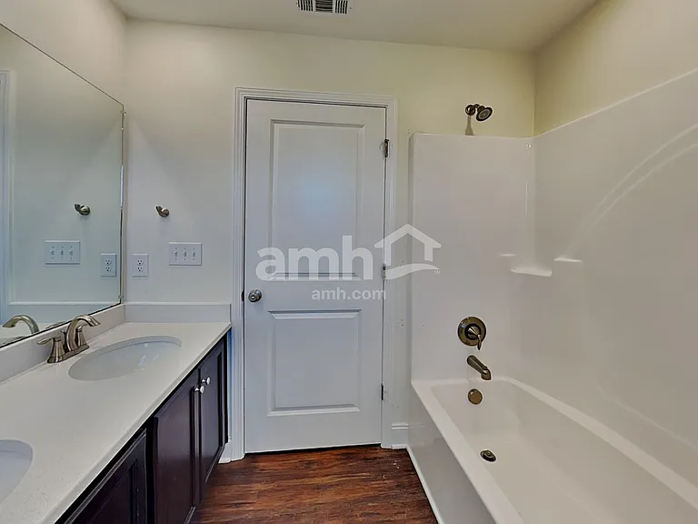 5223 Valor Dr — Photo 22