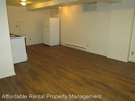 2nd image of 1133 Hamilton Blvd APT Bs
