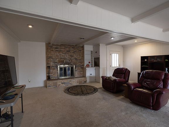 3rd image of 3714 Amherst Ave