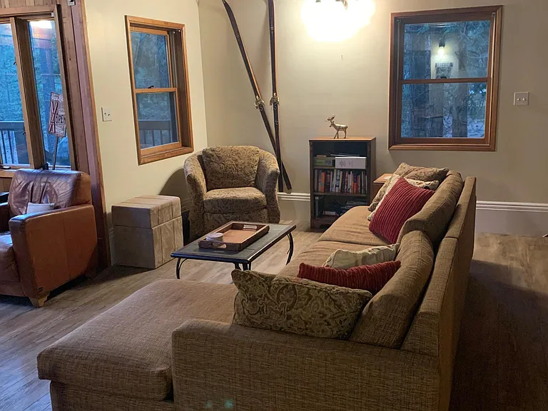 12091 Mougle Ln — Photo 9