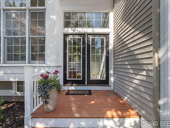 4th image of 2521 Forest Bluff Dr SE #27