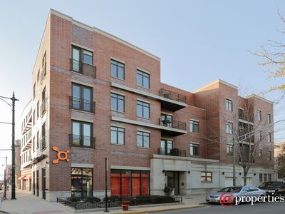 1600 N Marshfield Ave APT 201, Chicago, IL, 60622