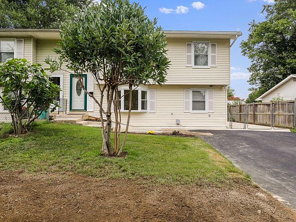 2nd image of 1322 Farrara Dr