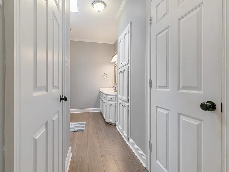 1463 Patrick Dr — Photo 10