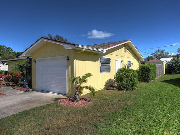 2nd image of 118 11th Ave