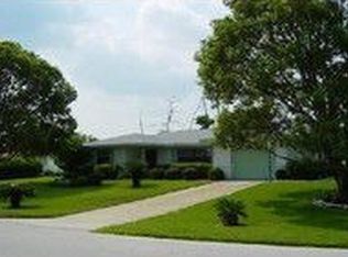 2500 Greenbrier St, Deltona, FL 32738