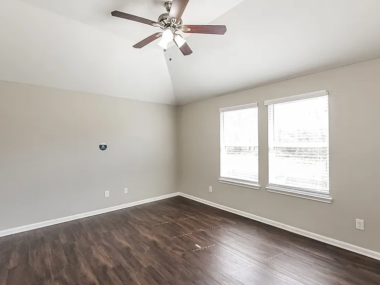 2622 Mesquite Ridge Dr — Photo 10