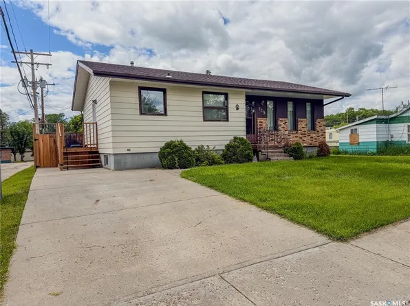 119 Hudson Bay AVENUE, Kamsack, SK S0A 1S0