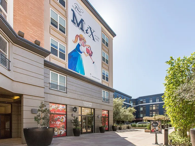The Mix at CTR City | Anaheim, CA Apartments