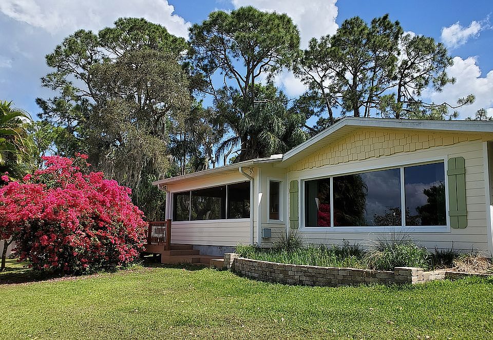 1st image of 265 McCoy Dr
