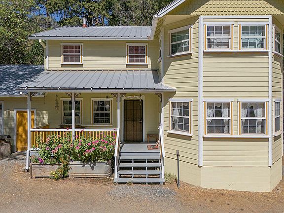 4th image of 1121 Pattison Ranch Rd
