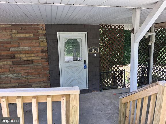 2nd image of 265 View St