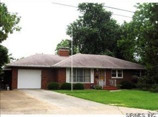 1608 Waverly Dr, Collinsville, IL 62234