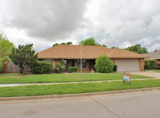 906 NW 74th St, Lawton, OK 73505