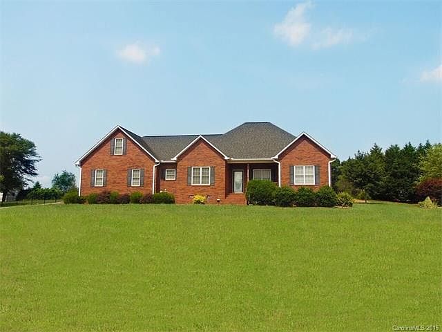 1st image of 117 Wheatridge Dr