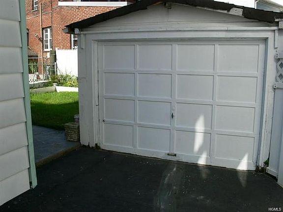 3rd image of 618 S 9th Ave
