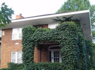 1185 SW College Ave, Topeka, KS 66604