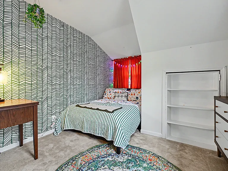 7921 Madison Ave — Photo 18
