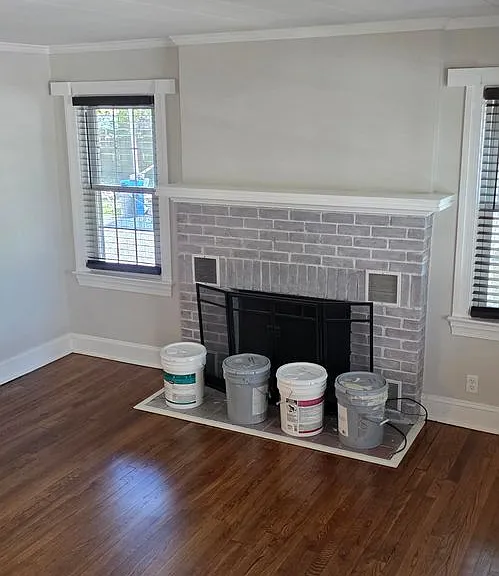 205 W London Ave — Photo 4