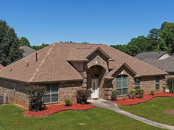 2nd image of 1027 Brown Dr