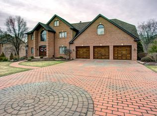 210 Redwood Drive, Venetia, PA 15367