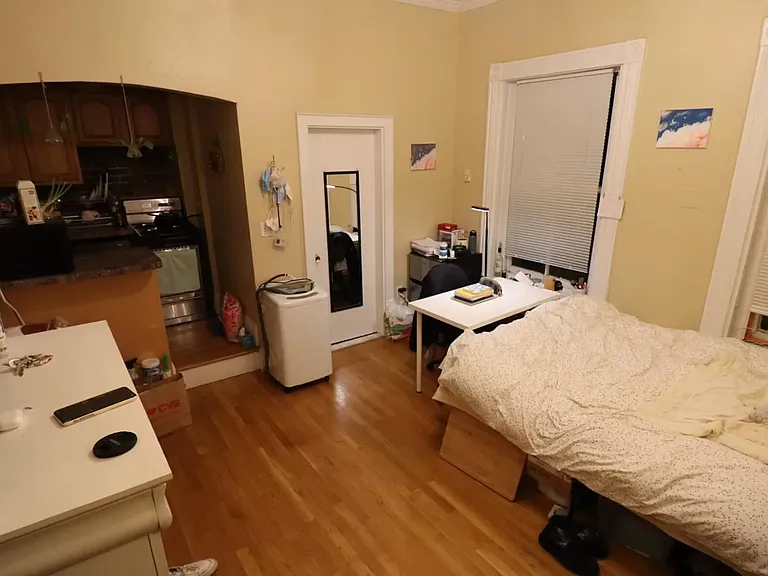 48 Hereford St #6 — Photo 5