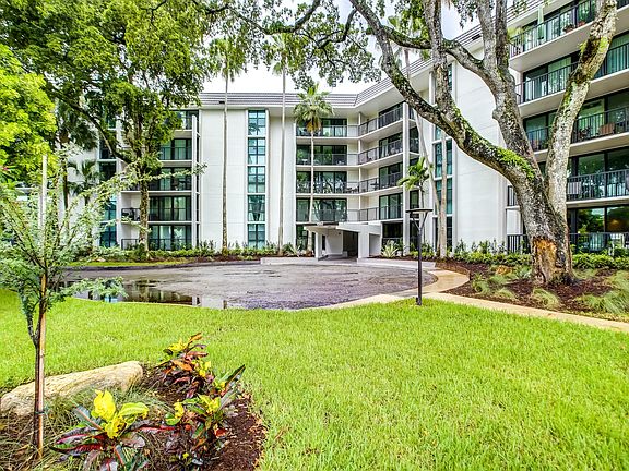 5th image of 1350 River Reach Drive #410