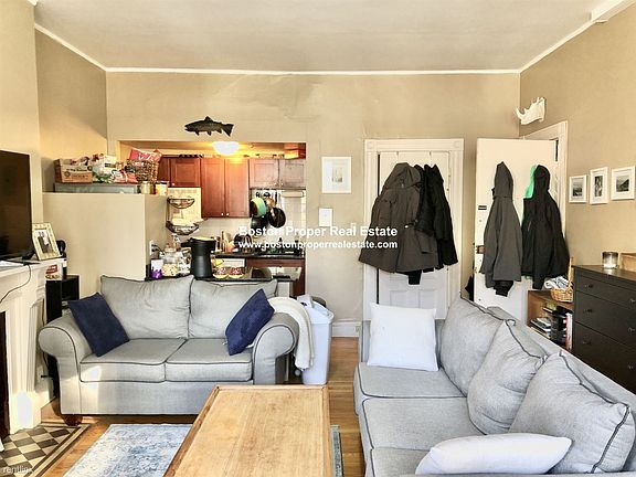 337 Beacon St. #6 Boston - Back Bay Unit Photo 2