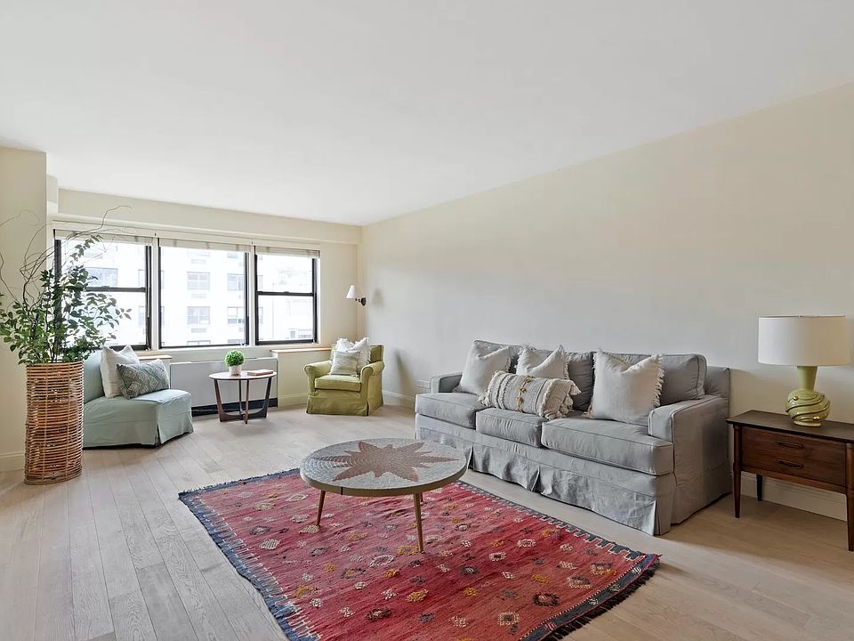 1st image of 201 E 83rd St APT 17F