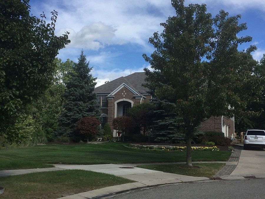 1st image of 6986 Lexington Dr