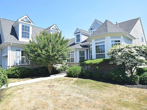 2nd image of 56 Foxglove Row
